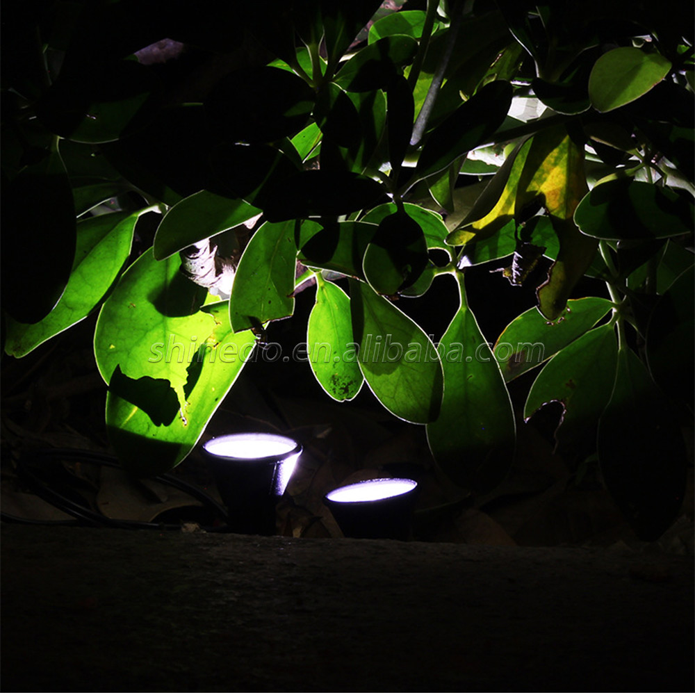 Hot sale outdoor waterproof solar garden light Sidewalk courtyard backyard lawn lighting Path way light