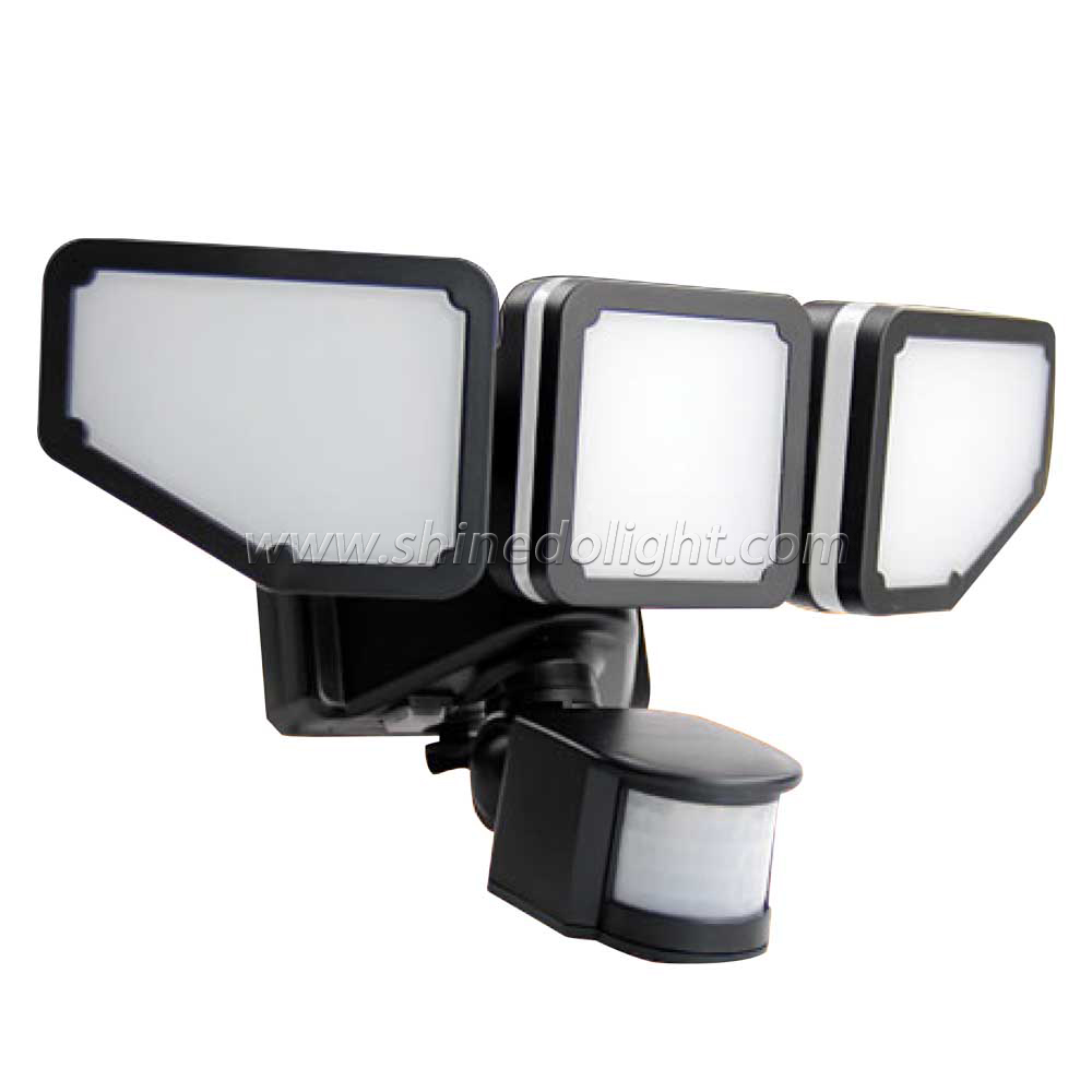 Newest Super Bright Wide Angle solar motion sensor light