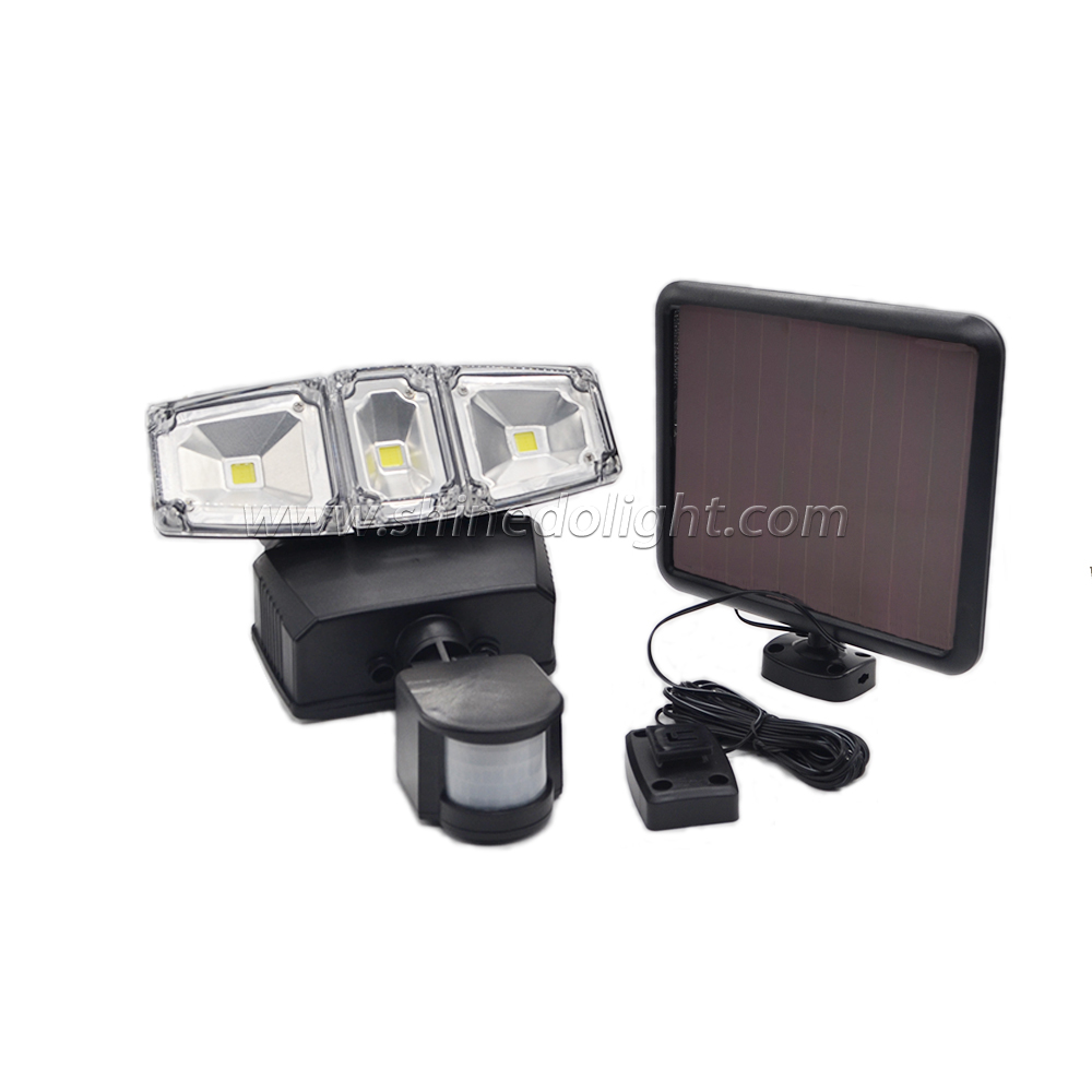 Three Heads Adjustable COB Solar Flood Lights Outdoor Waterproof lamps 