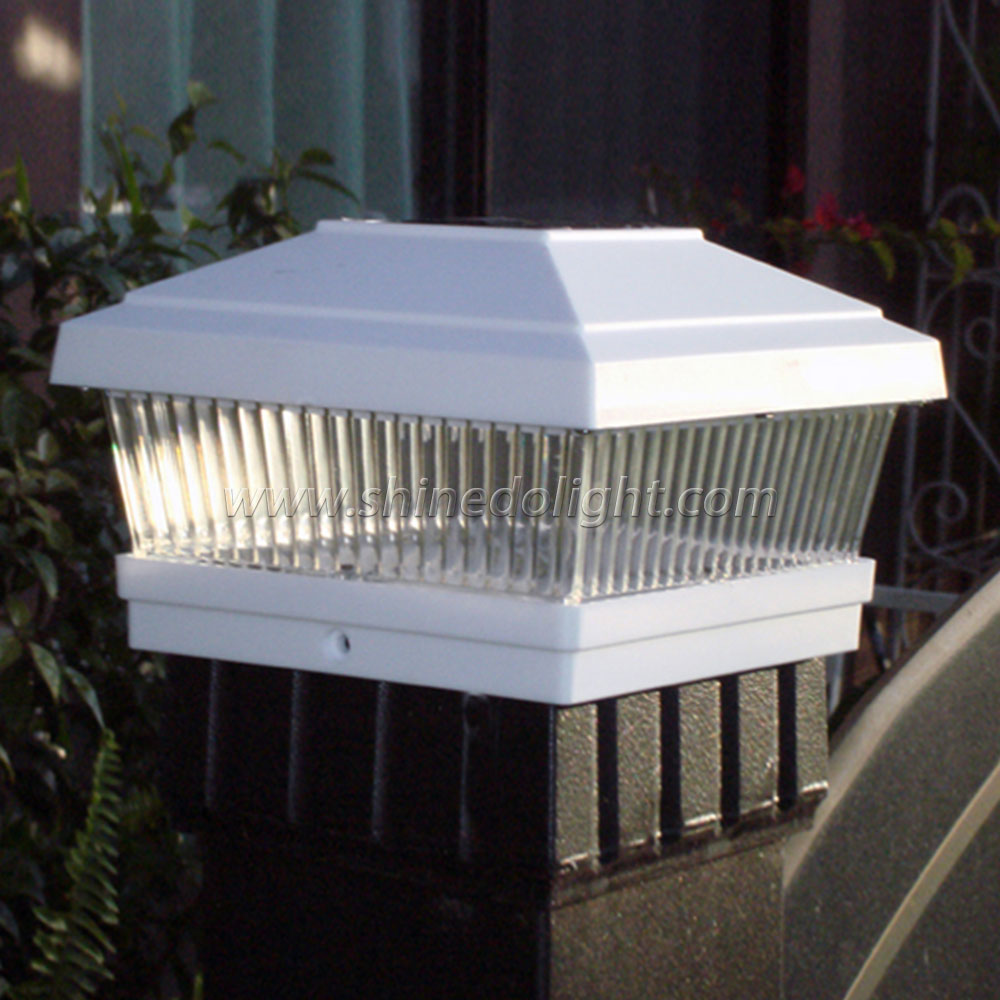 Solar Powered Outdoor Garden Bright Solar Deck Patio Fence Post Light