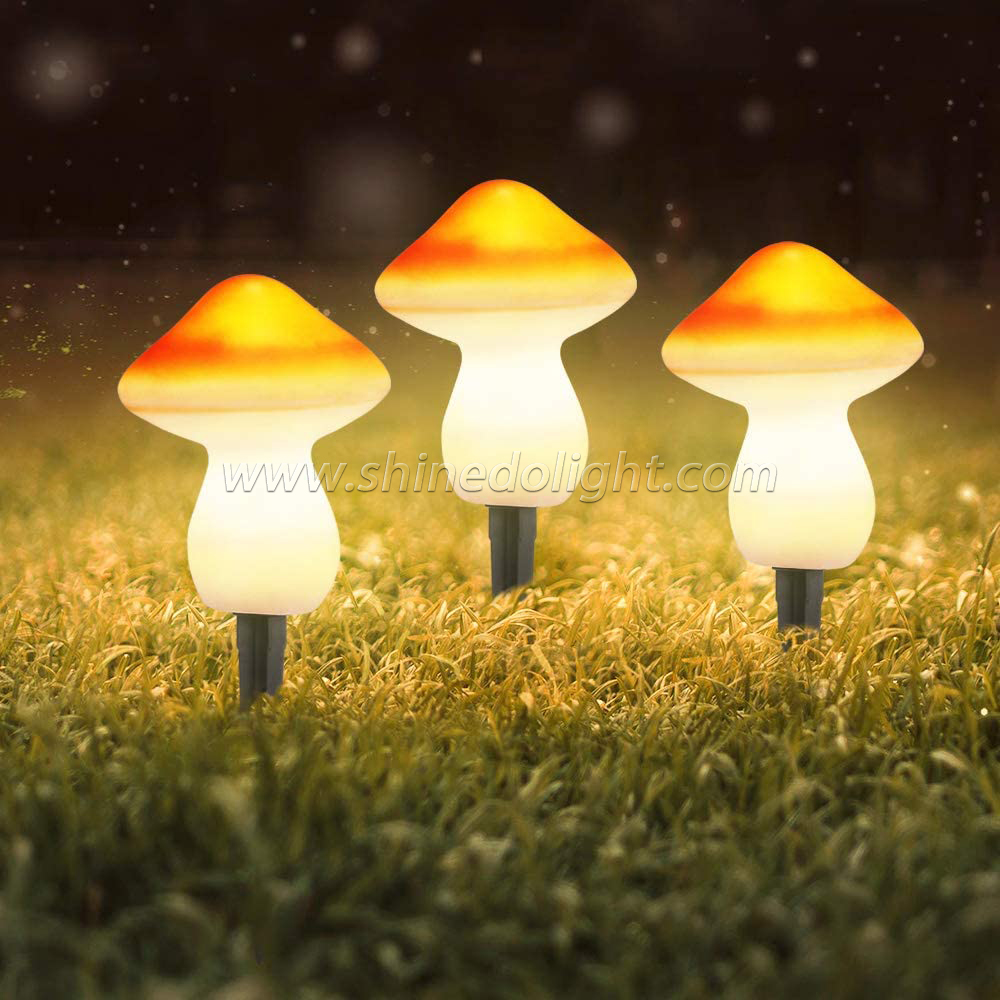 Outdoor Waterproof Decoration For Holiday Solar Mushroom Night Light